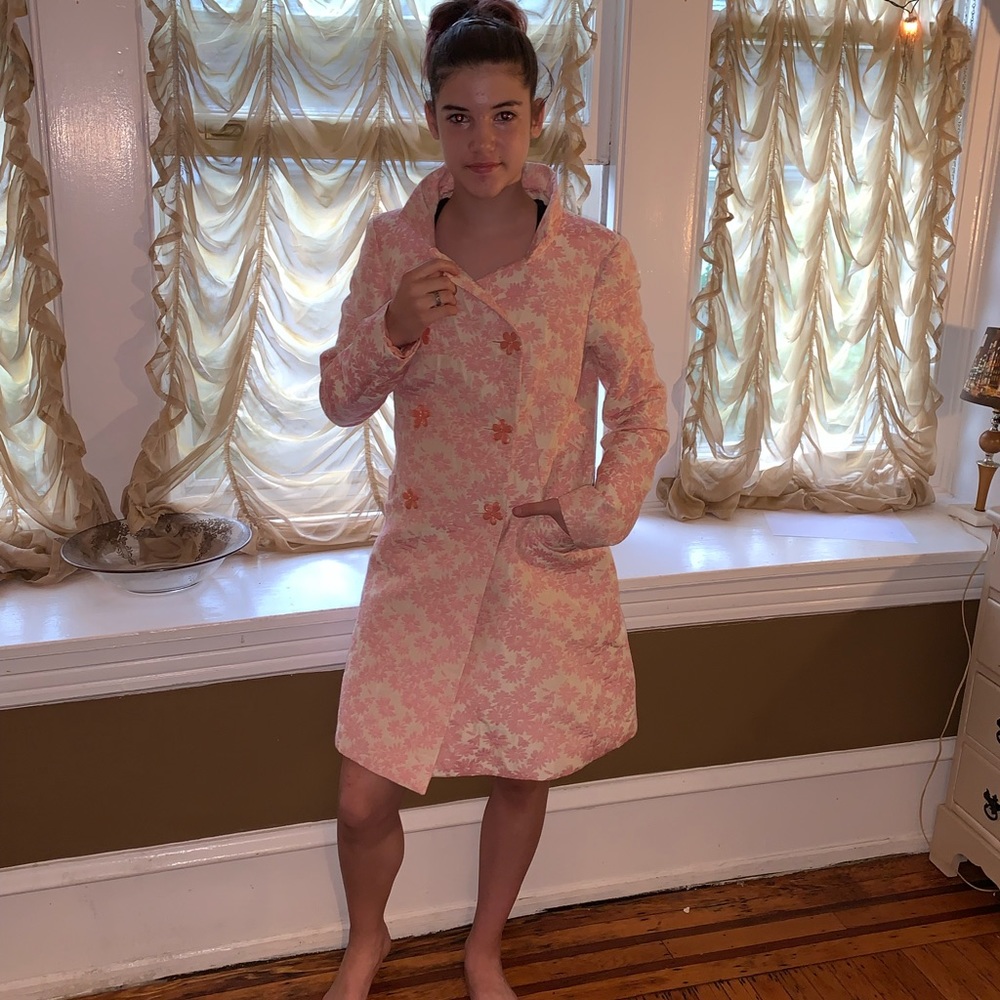 Tara Jarmon pink white flowered brocade coat